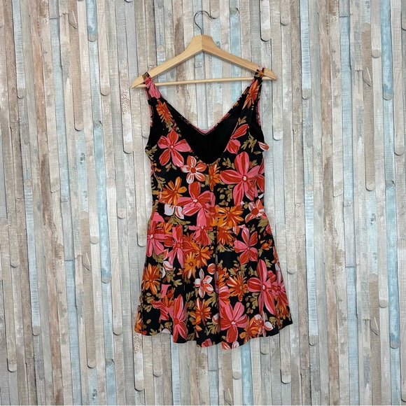 Beach Belle 18W Floral Skirted One Piece Swimsuit Swimdress Swimsuits for All - Picture 6 of 9